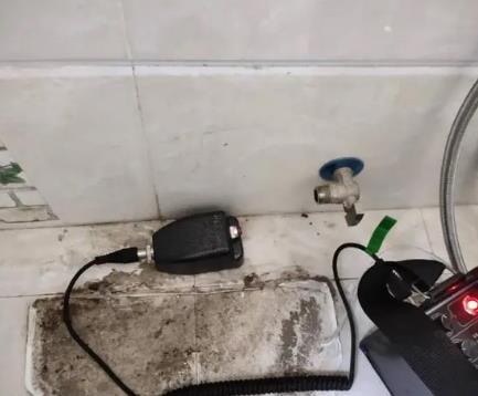 辽源屋顶漏水维修公司分享下卫生间漏水的危害及解决方法